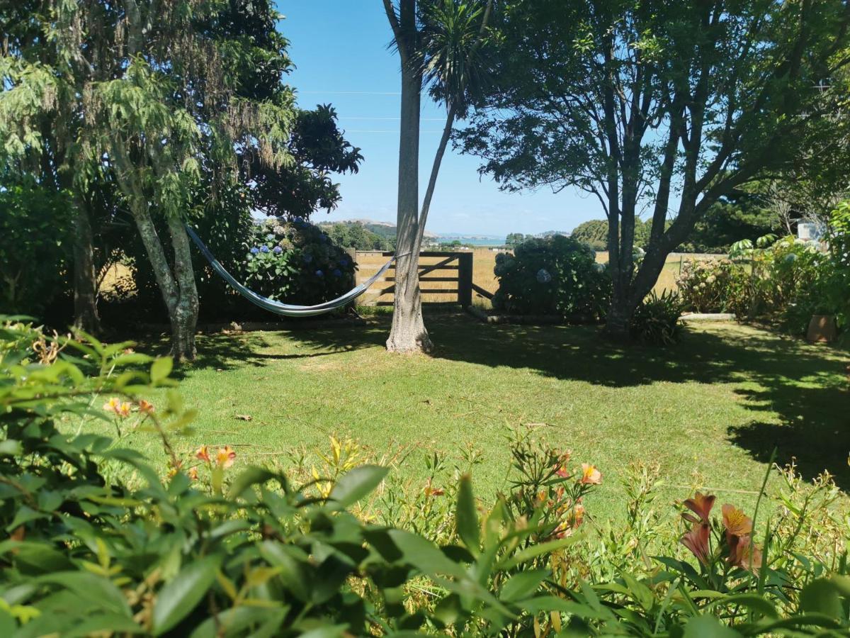 Tui Lodge Coromandel Bagian luar foto